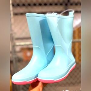 Rain boots for kids